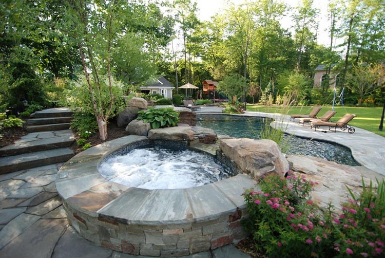 décoration-jardin-extérieur-bain à remous-piscine-allée